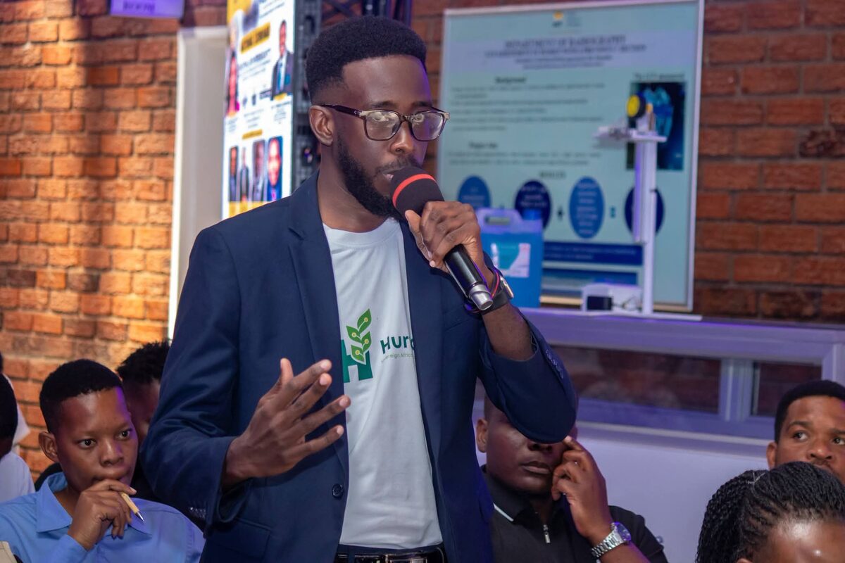 Speaking at a Hurudza AI event